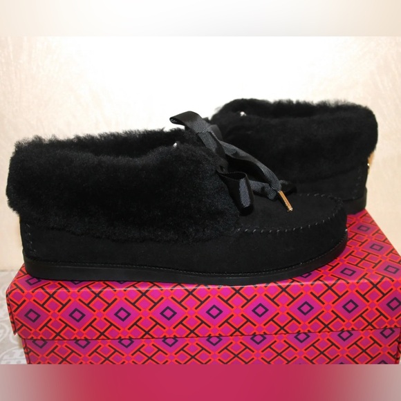 NEW Tory Burch Aberdeen Black Shearling Suede Bow Tie Slip On Slippers size 6 - Picture 5 of 13